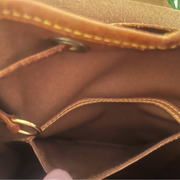 ⭐️ Louis Vuitton Monogram Backpack Authentic, great condition & clean inside. - Picture 6 of 13